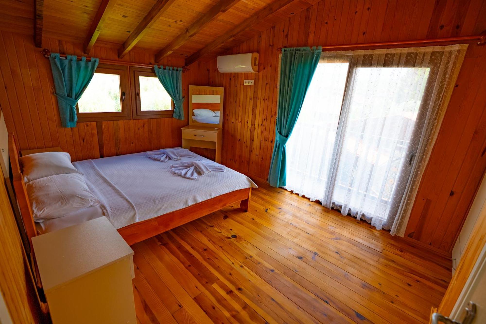 Defne Olive Gardens, Koca Calis, - Previously Defne Vakantiehuis