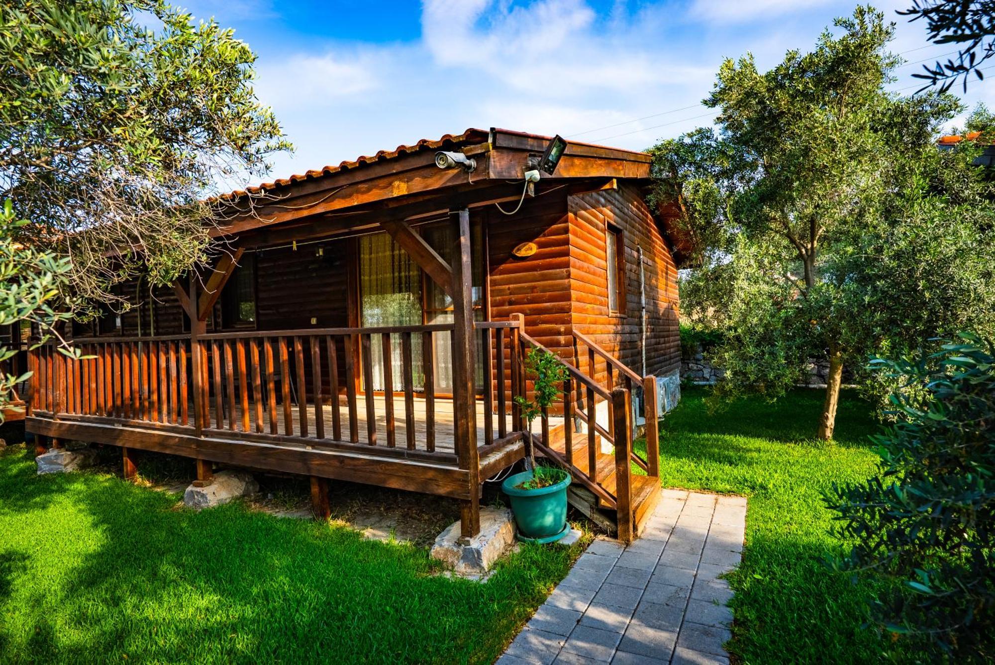 Defne Olive Gardens, Koca Calis, - Previously Defne Vakantiehuis