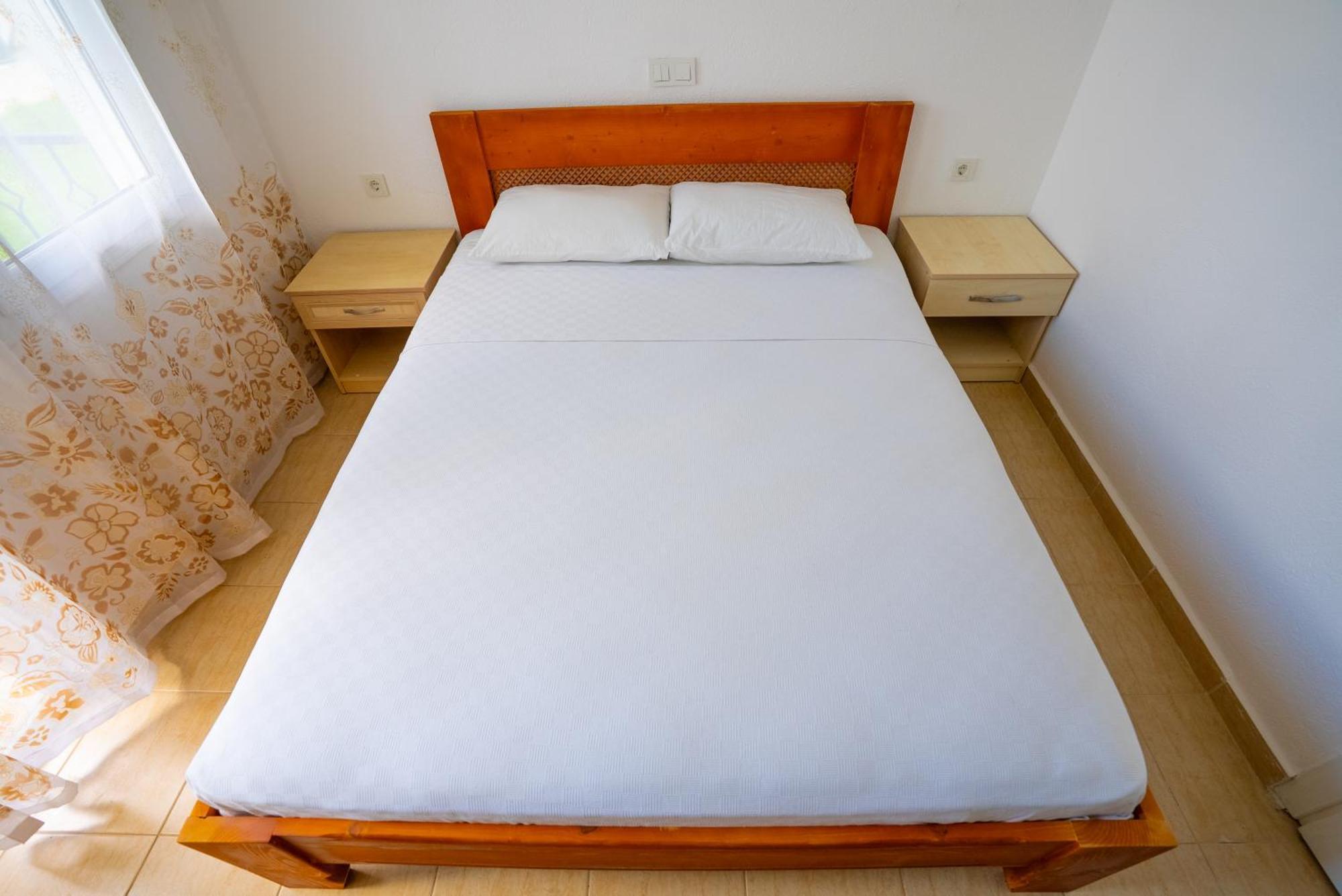 Defne Olive Gardens, Koca Calis, - Previously Defne Vakantiehuis