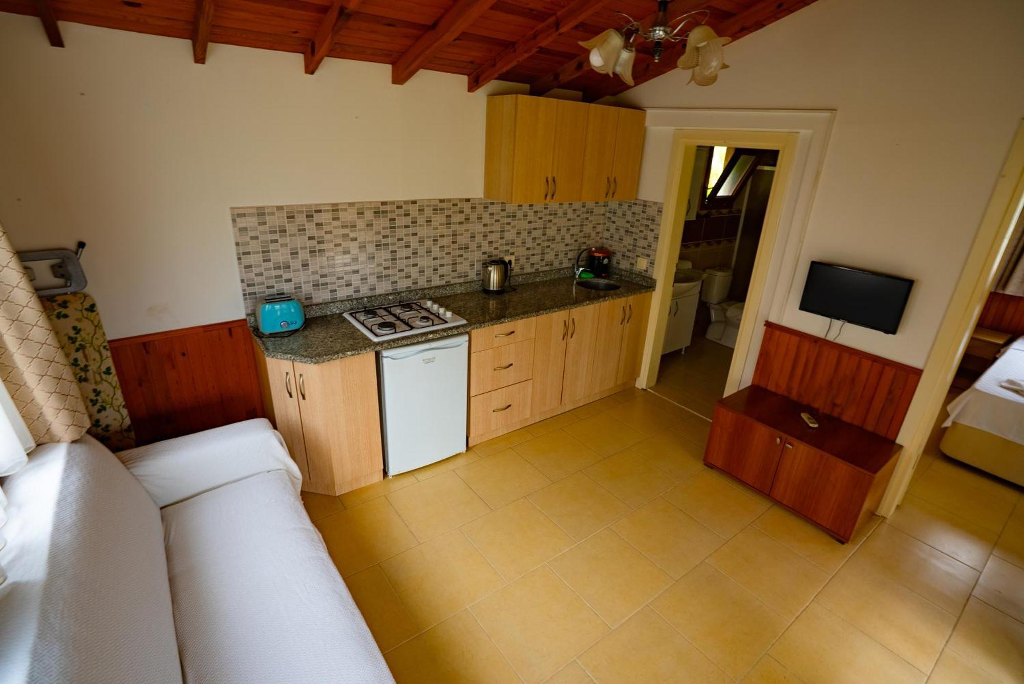 Vakantiehuis Defne Olive Gardens, Koca Calis, - Previously Defne
