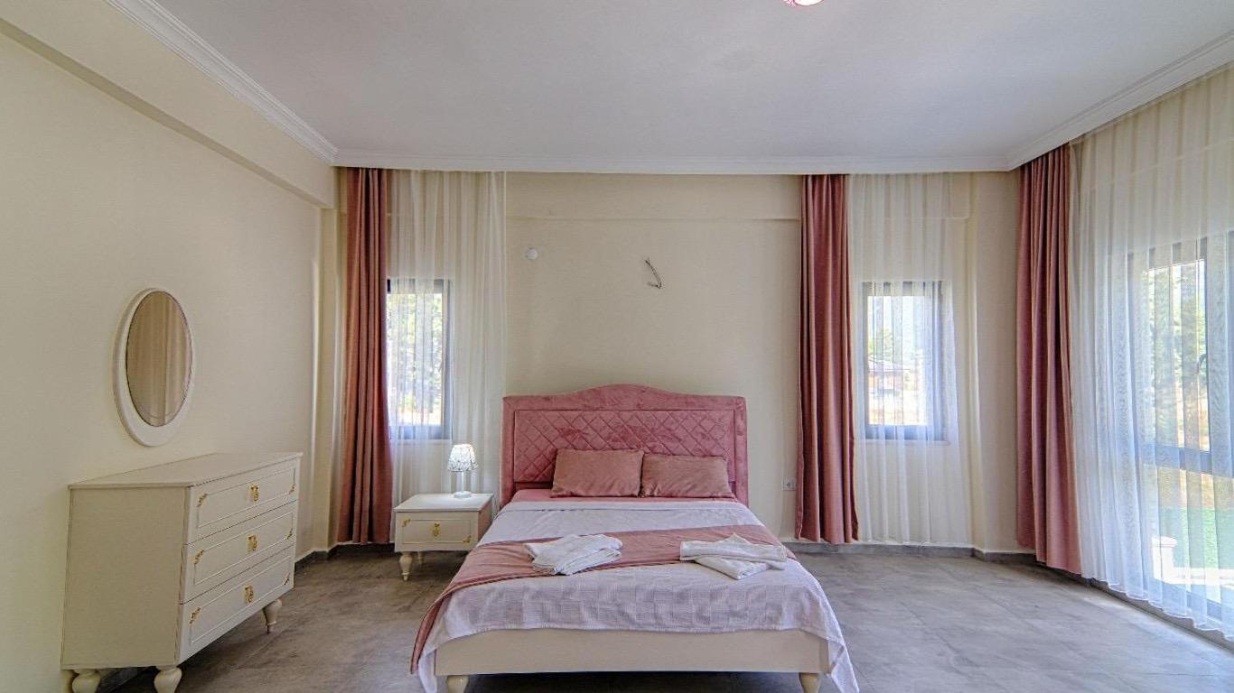 Villa Uezuemlue Star *