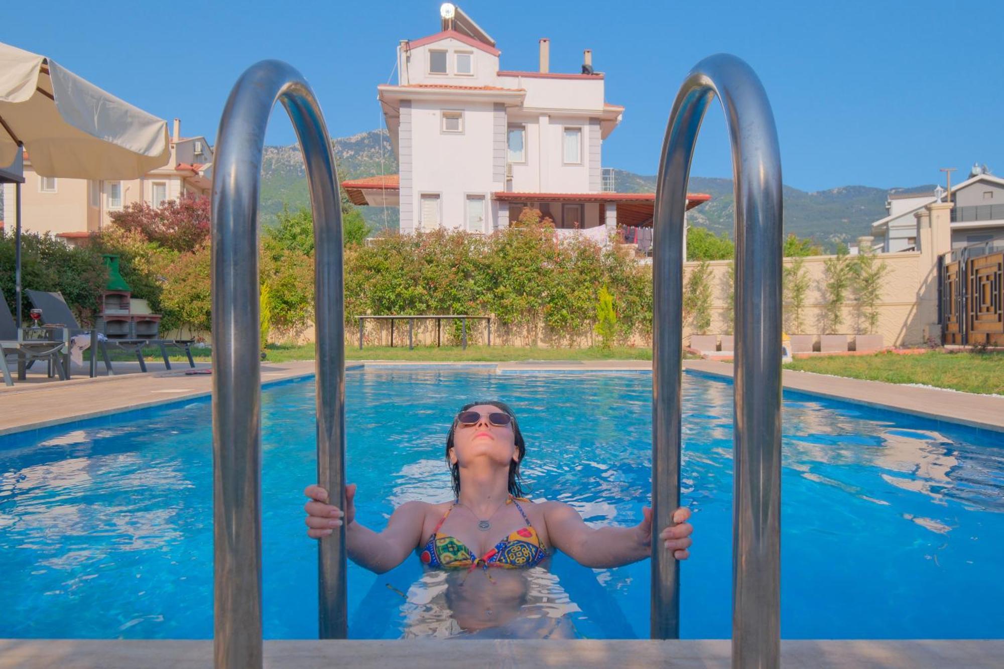 Lavanta Villalari Villa *