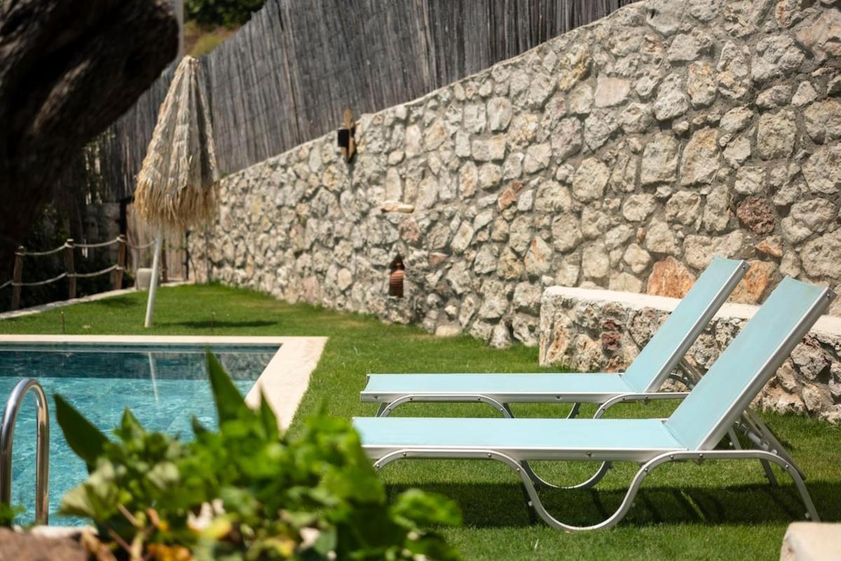 Villa Stone House With Pool Among Olive Trees In Kabak