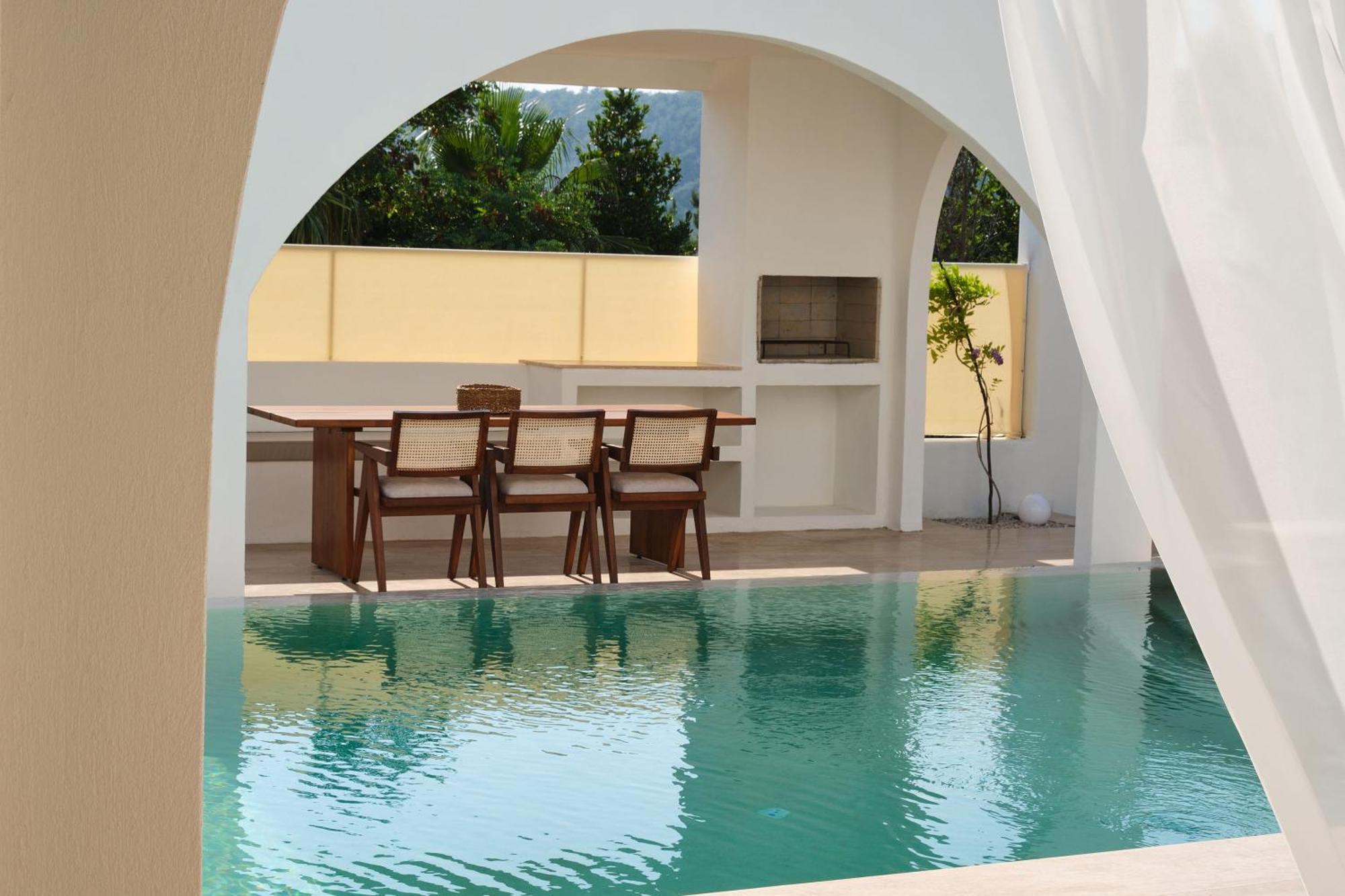 Ionx - Indoor & Outdoor Pool, Sauna, Bathtub, Jacuzzi Villa Fethiye