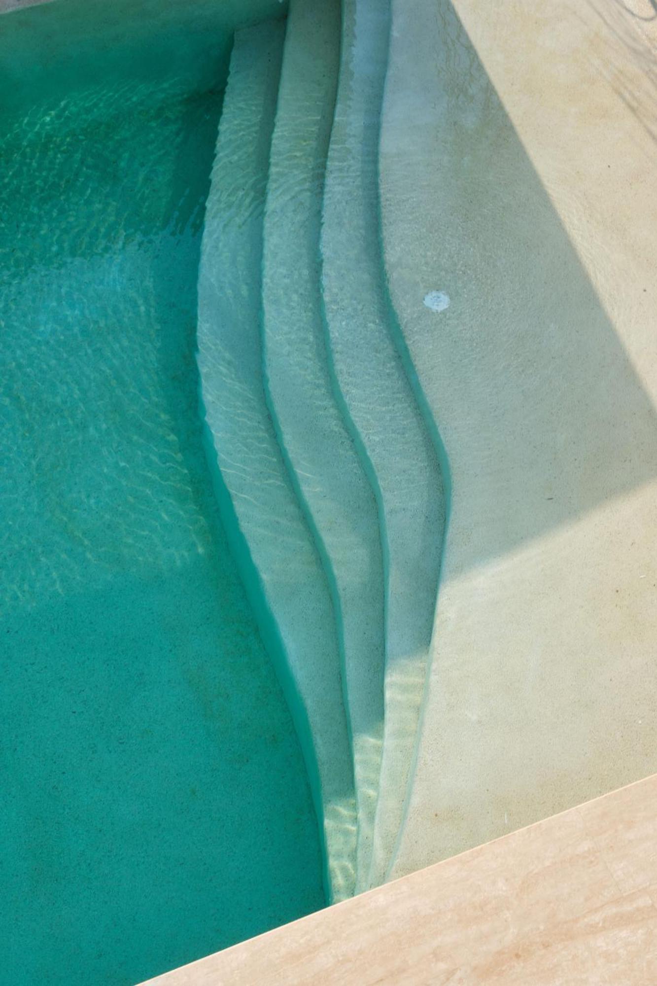 Ionx - Indoor & Outdoor Pool, Sauna, Bathtub, Jacuzzi Villa Fethiye