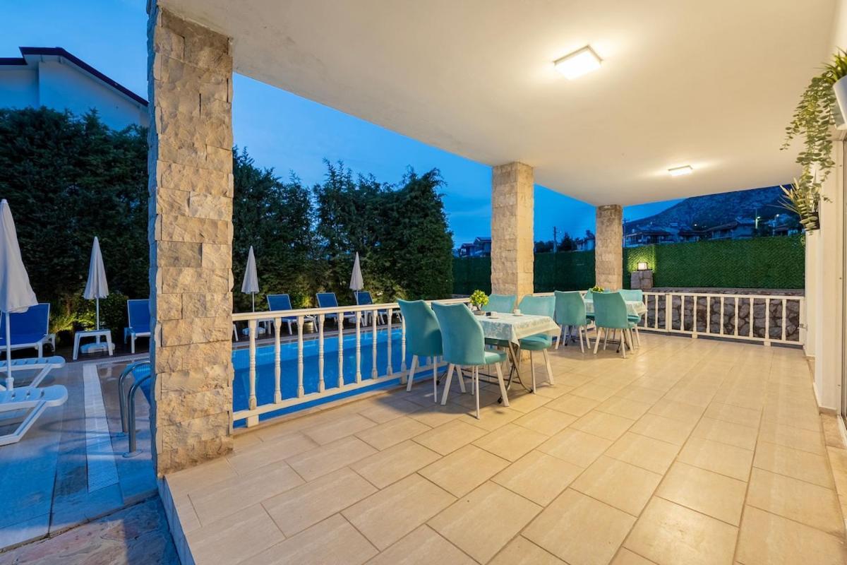 Villa Oeluedeniz, Solvento