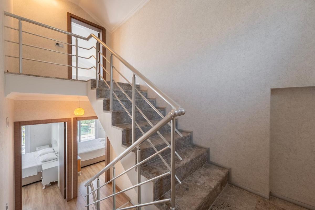 Villa Oeluedeniz, Solvento *