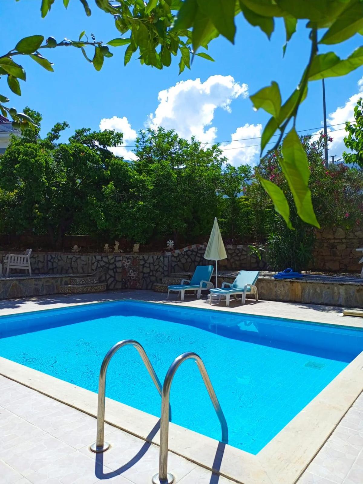 Ermis Villa *