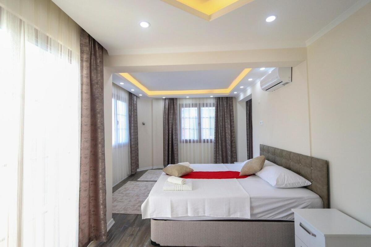 For 14 With Private Pool In Calis, *