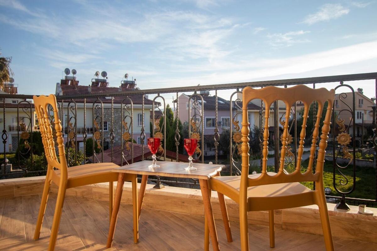 For 14 With Private Pool In Calis, Villa Fethiye