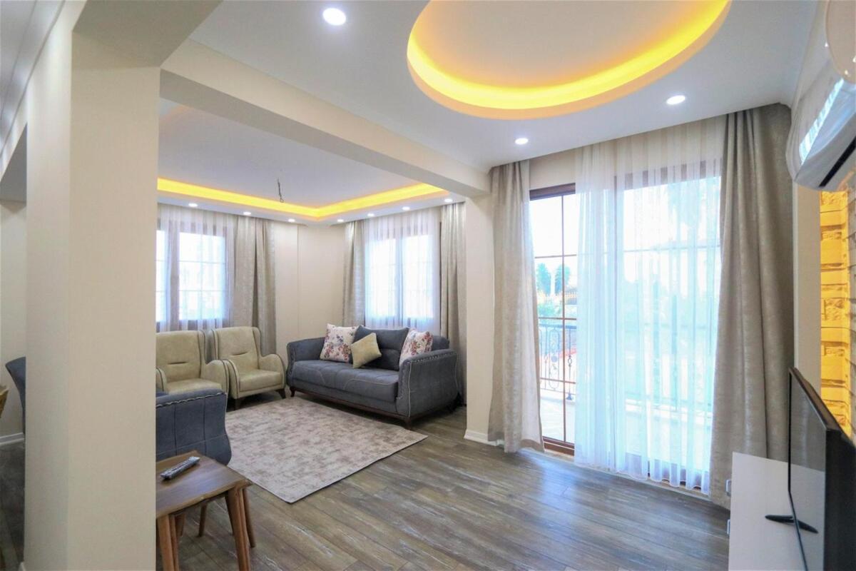 For 14 With Private Pool In Calis, *