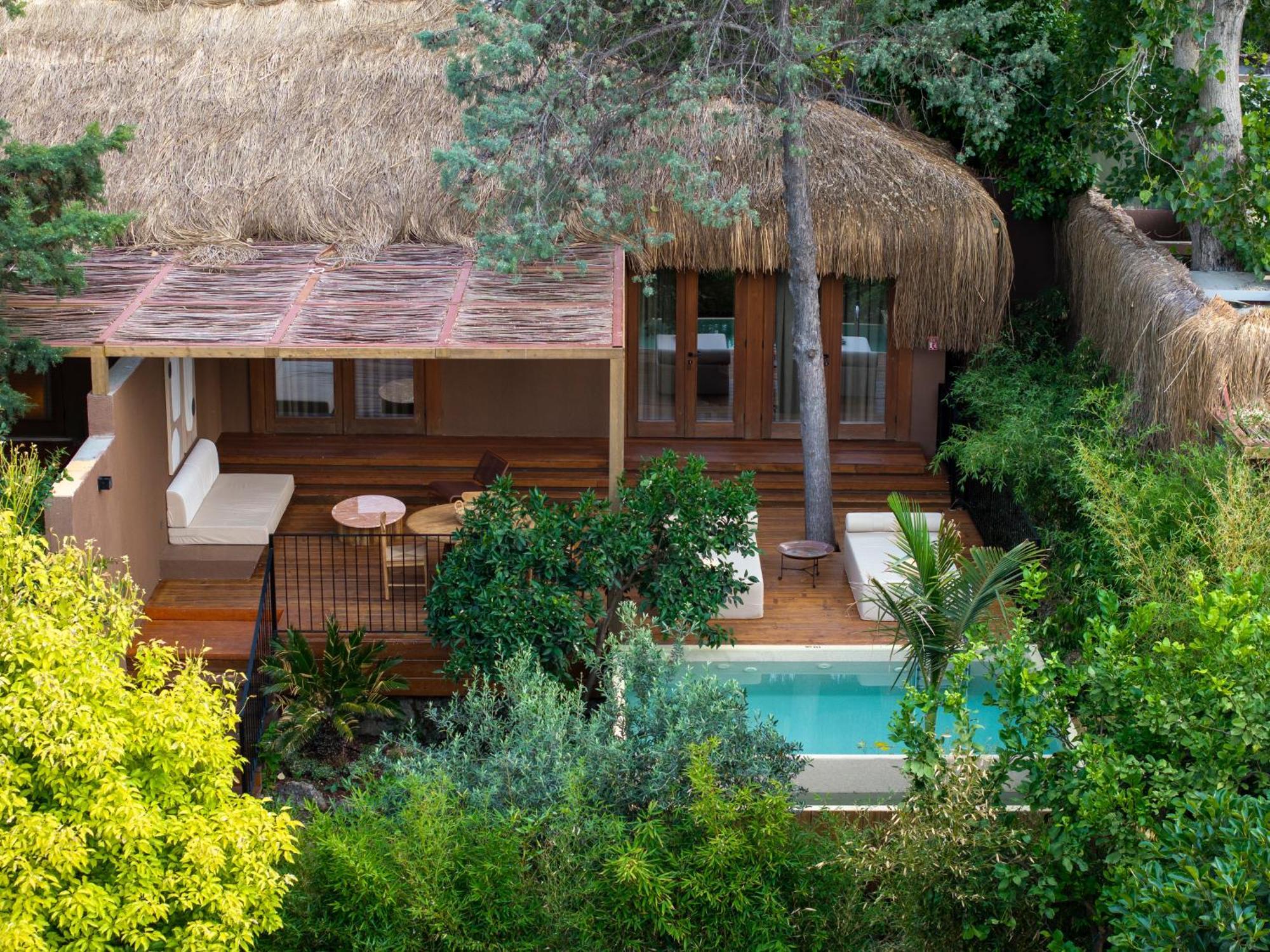 Hotel Yazz Collective