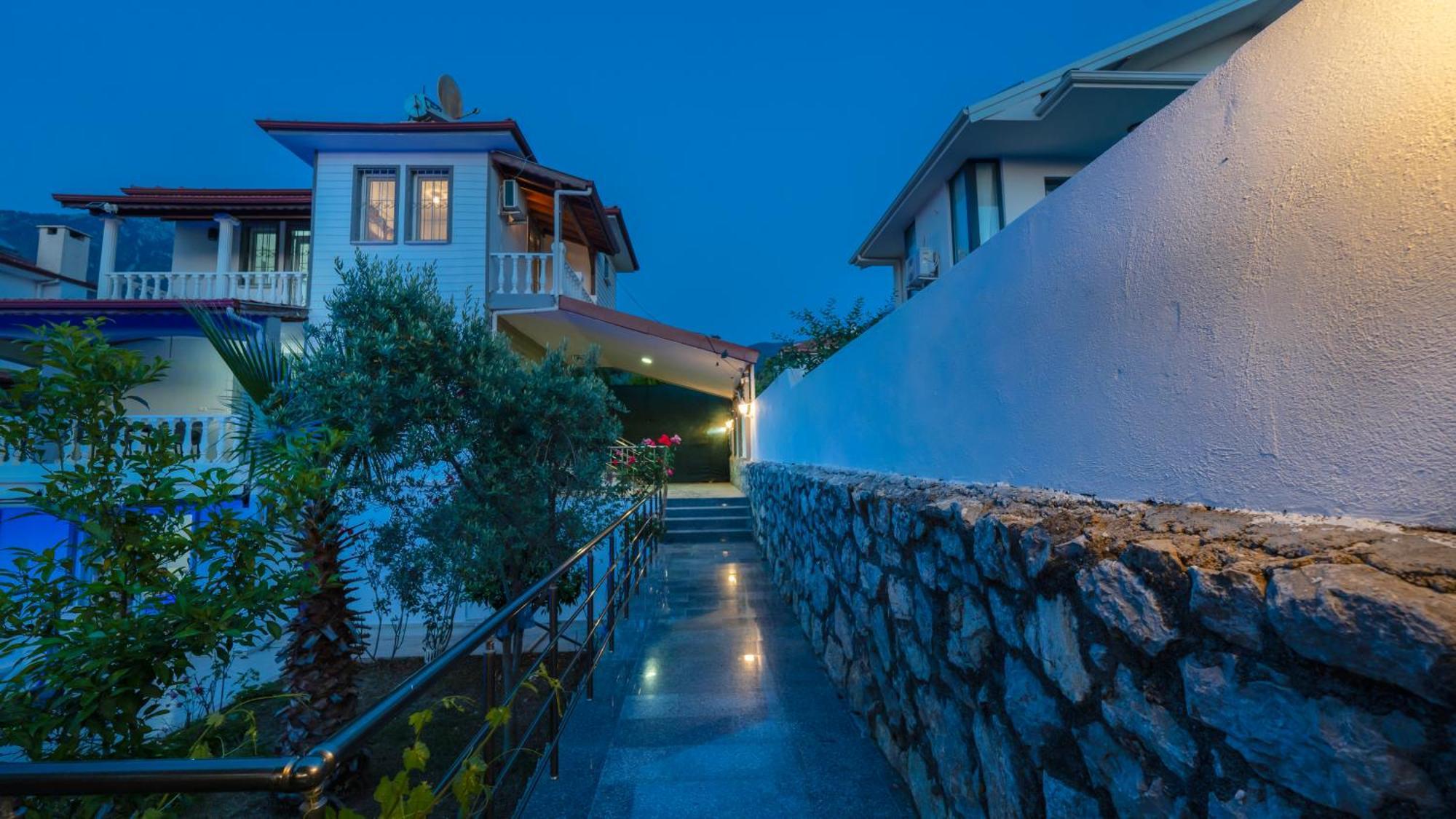 Gunes * Fethiye