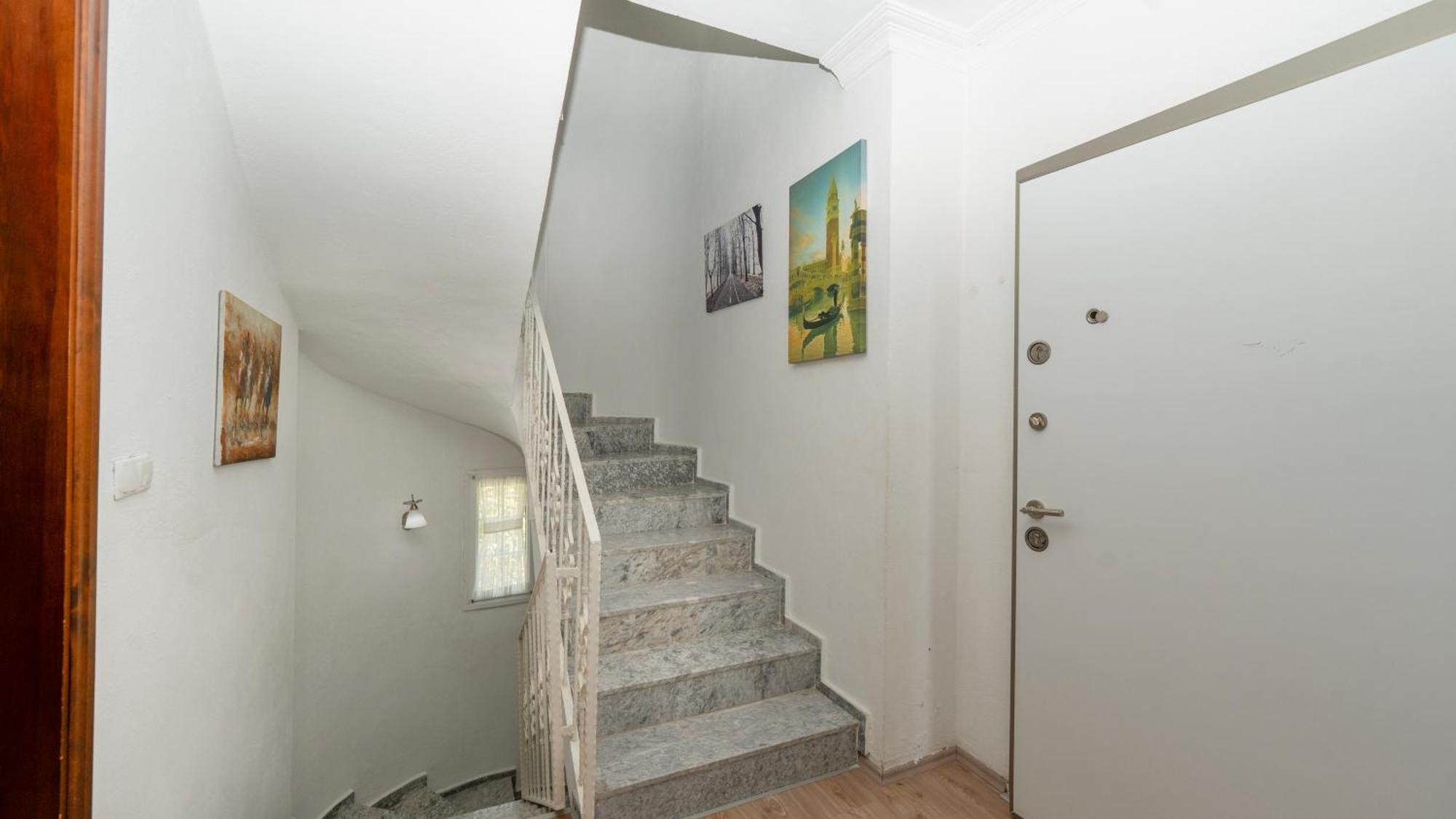 Gunes Villa *