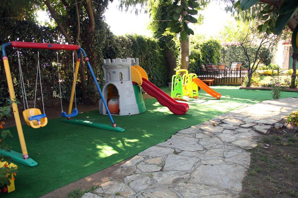 Mutlu Hotel 2*