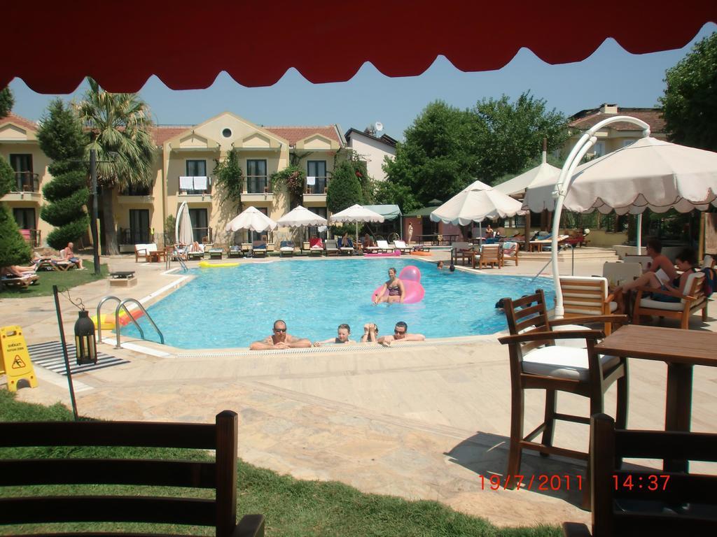 Hotel Harman 3*