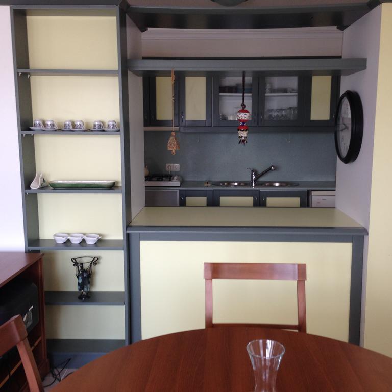 Kadyanda Apartment *