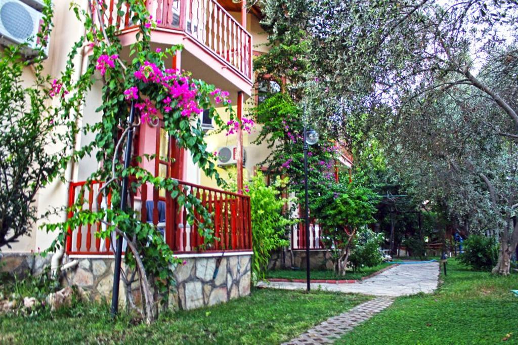 Club Turkuaz Garden Adult Only Hotel 3*