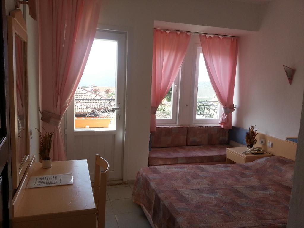 Hotel Leda 3*