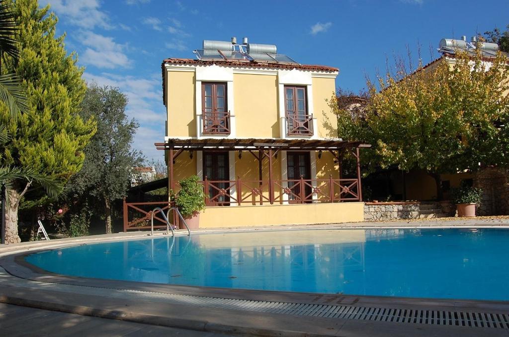 Aparthotel Gondol 2*