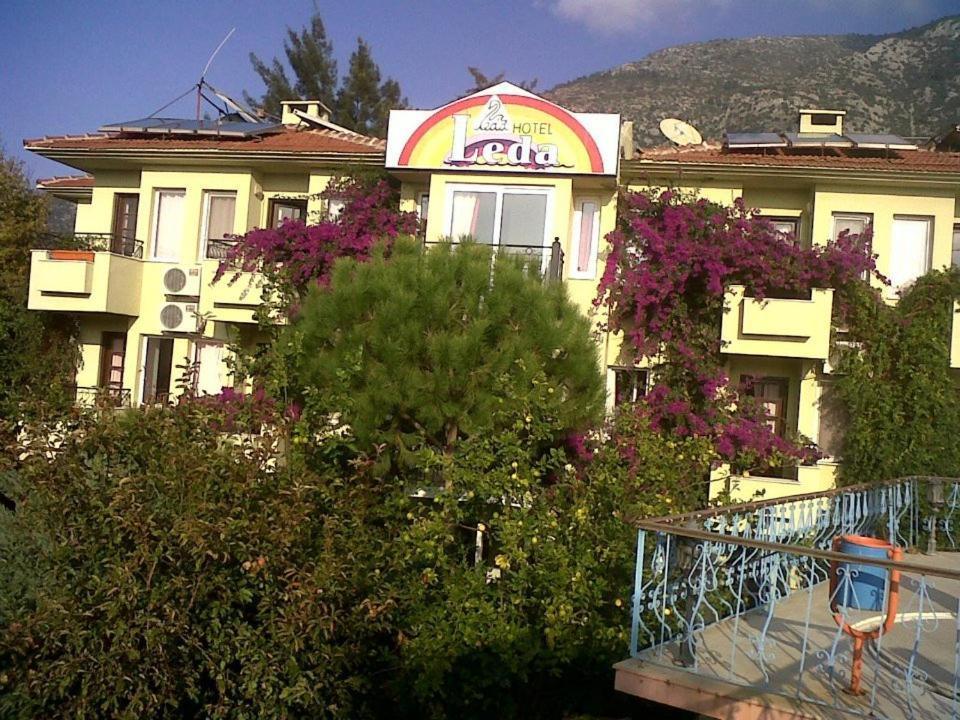 Hotel Leda 3*