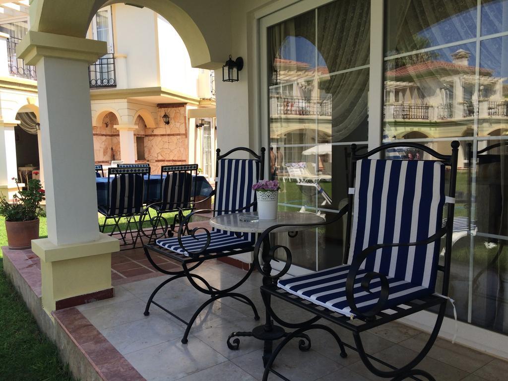 Villacarli Villa *