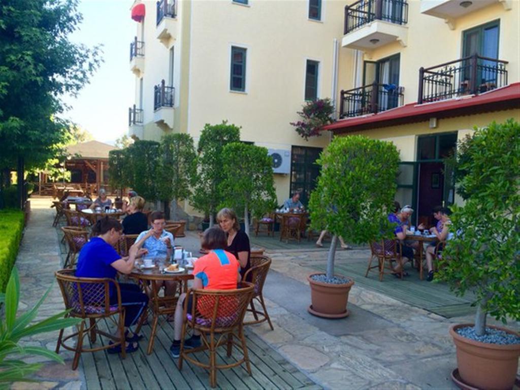 Hotel Harman 3*