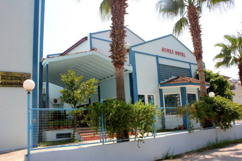 Aymes 3*