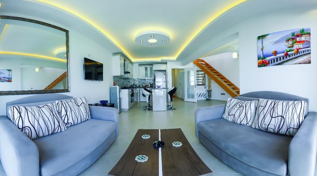 Luxury With Seaview Apartment *