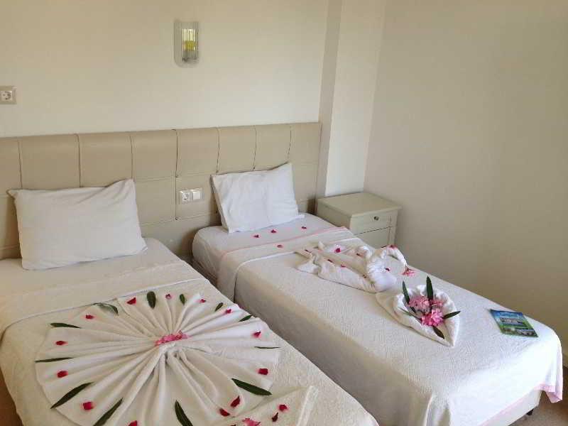 Dost Hotel 3*