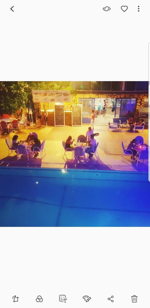 Hotel Alis