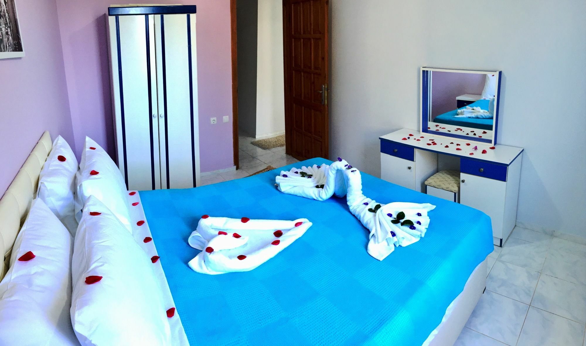 Nehir Aparthotel 3*