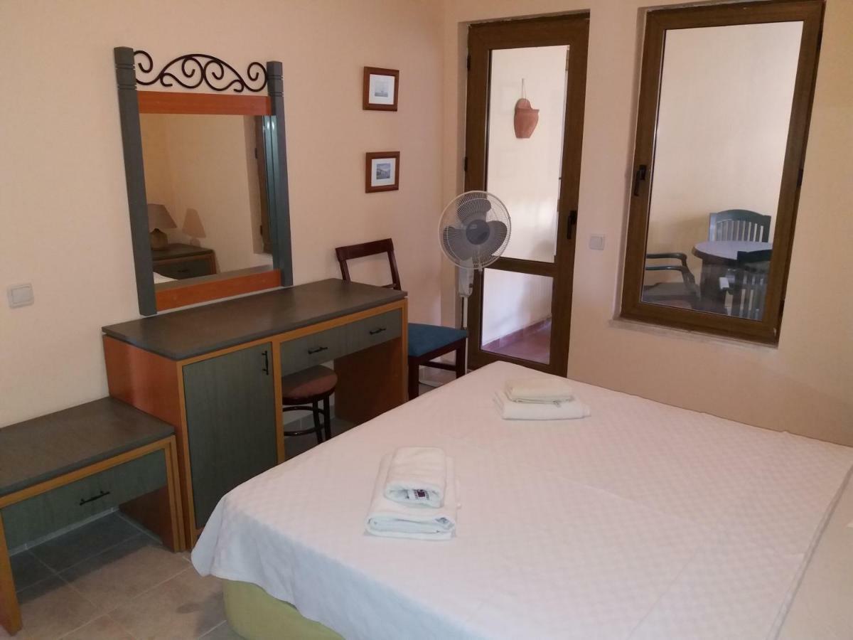 Kadyanda Apartment