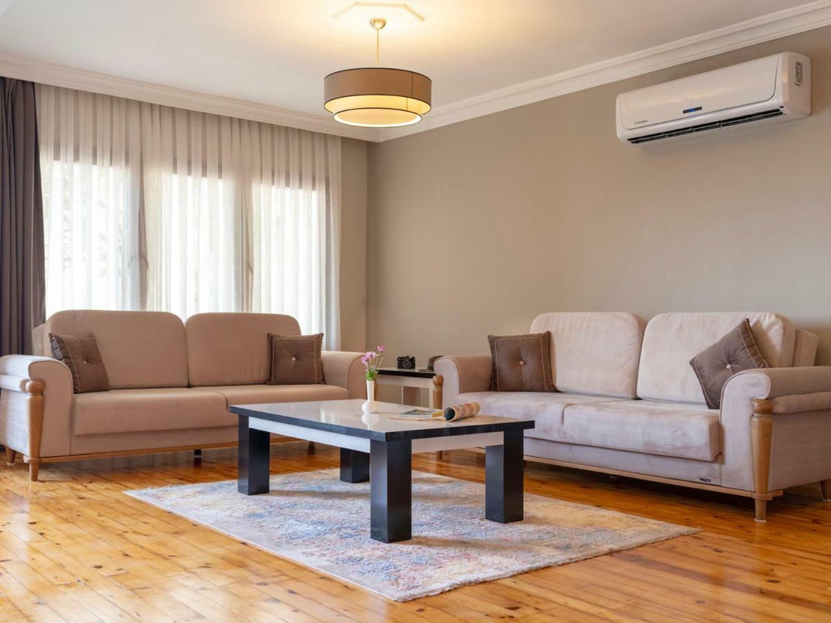 Apartment City Aparts *