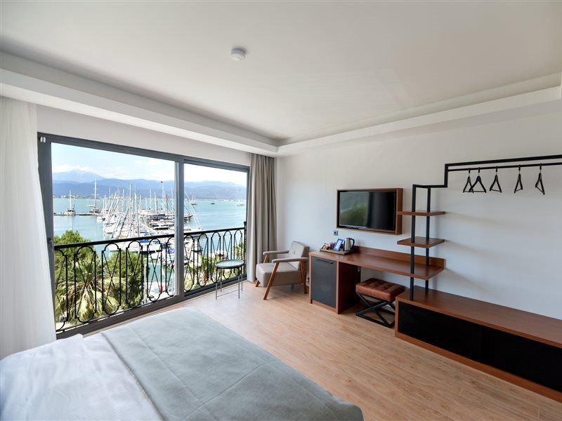 La Farine Otel 2*
