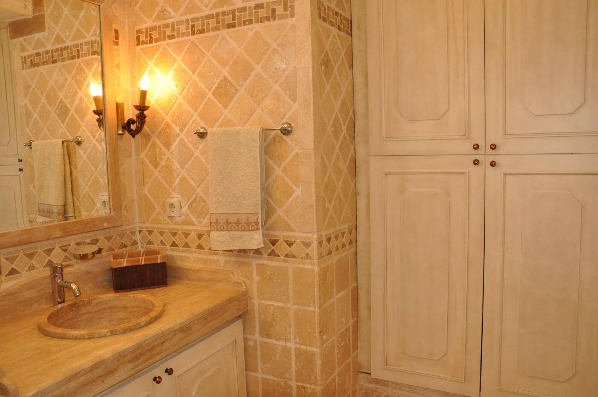 Villa Villamel *