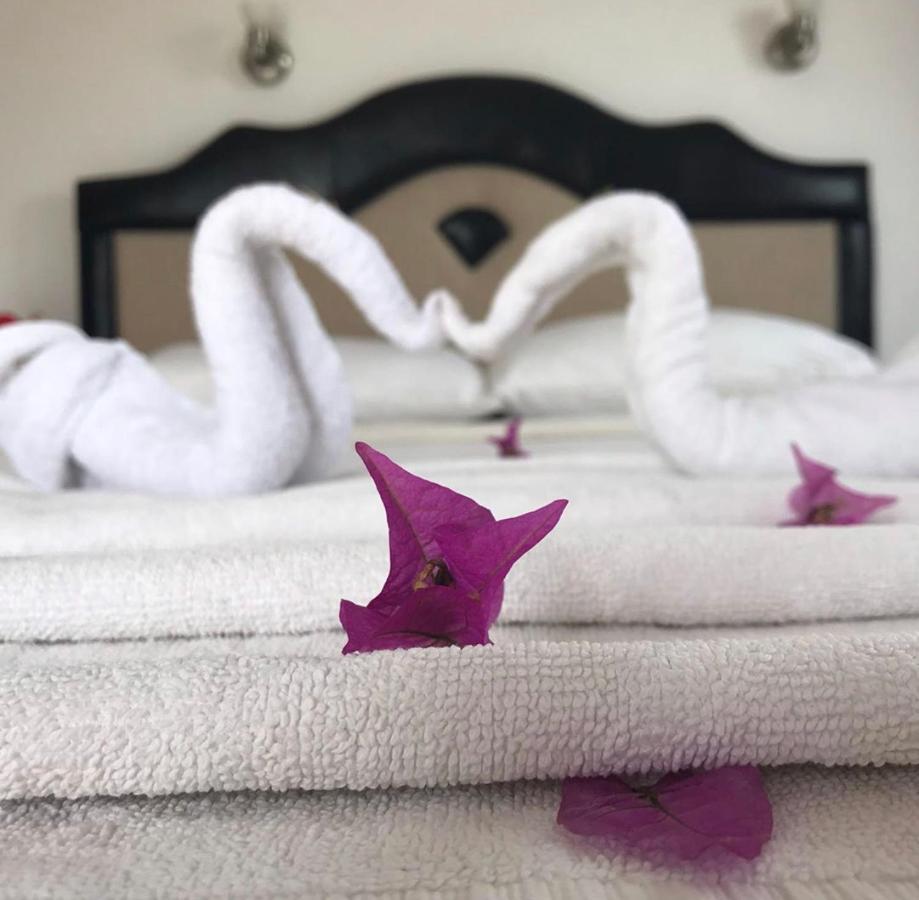 Uygar Hotel 3*