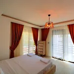 Villa Ottoman