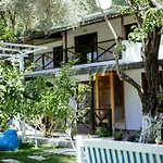 Lagoon Boutique Hotel