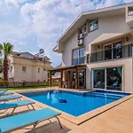 Infinity Lily Villa 1