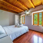 Kayakoey Villa