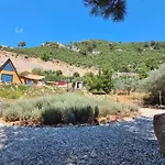 Villa Ugni Blanc Uezuem Baglari Ve Zeytinlikler Icinde Mini Bir Cennet Ve Tiny House Konseptli Havuzlu Uecgen Ev - Крошечный Дом - Скрытый Рай