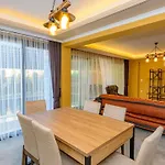Soeguet 1 - 4 Bedroom With Jacuzzi In Fethiye