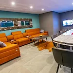 Villa A Plus & Ultra Holiday
