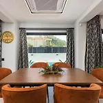 Villa Alavya Oeluedeniz With Heated Pool In Winter