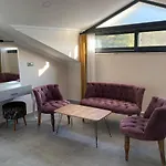 “Villa Desen”Oeluedenizde Muestakil 4+1 Havuzlu Villa