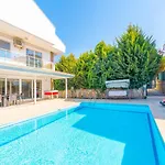 Villa Pine 8, In Hisaroenue, Turkey