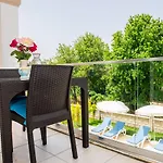 Villa Calis 2
