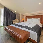 4 Beds, Luxury Holiday Villa in Hisarönü Ölüdeniz Villa Mia
