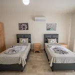 Villa Diamond Tria